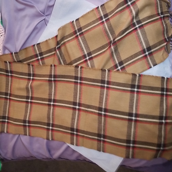 Scarf - Picture 5 of 5